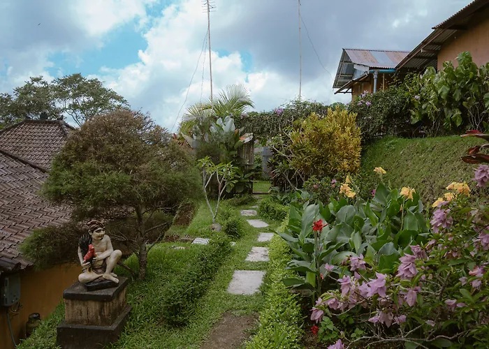 The Ponci Bedugul Otel Baturiti